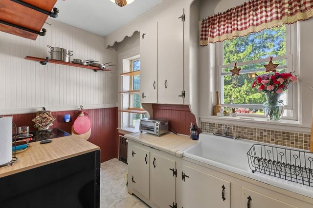 9 Prairie Street, Milford, MA 01757