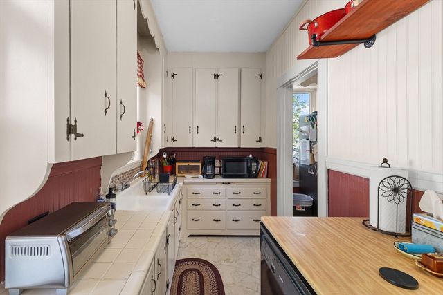 9 Prairie Street, Milford, MA 01757
