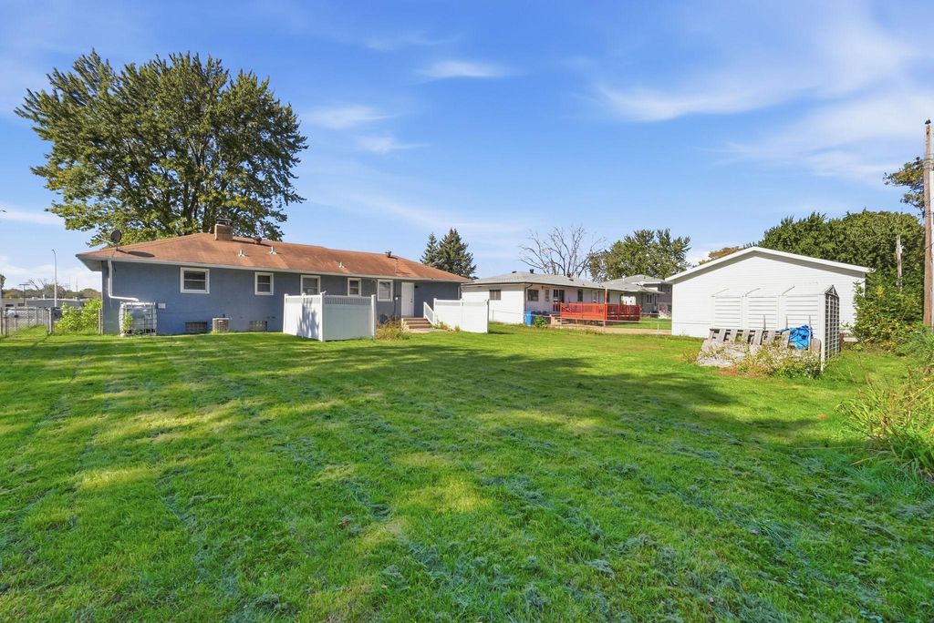 7549 University Avenue NE, Fridley, MN 55432 — photo 4