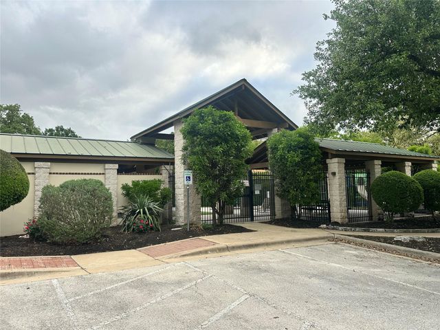 2836 Plantation DR, Round Rock, TX 78681