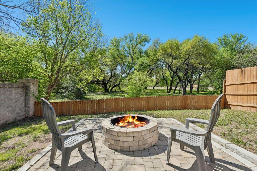 2836 Plantation DR, Round Rock, TX 78681