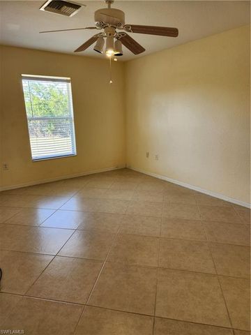 2653 9th ST, Cape Coral, FL 33993