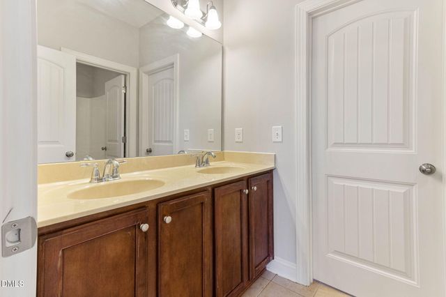 1528 Lily Creek Drive, Cary, NC 27518