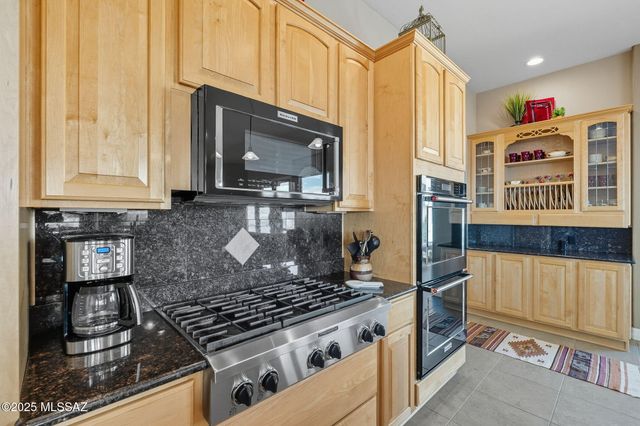 446 E Bent Branch Place, Green Valley, AZ 85614