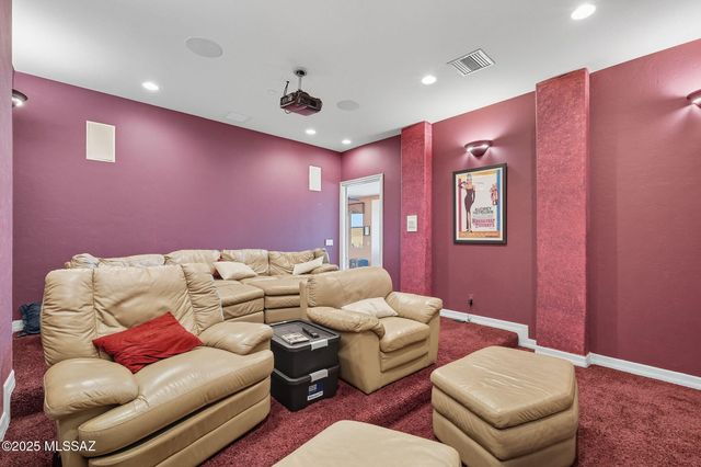 446 E Bent Branch Place, Green Valley, AZ 85614