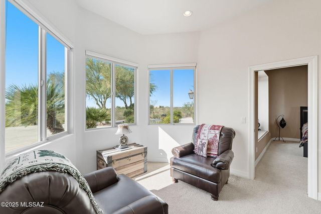 446 E Bent Branch Place, Green Valley, AZ 85614