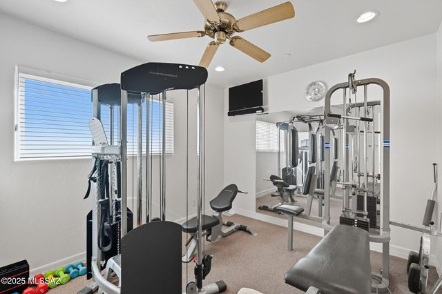 446 E Bent Branch Place, Green Valley, AZ 85614