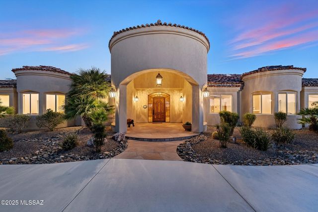 446 E Bent Branch Place, Green Valley, AZ 85614