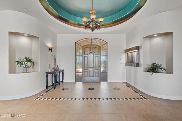 446 E Bent Branch Place, Green Valley, AZ 85614