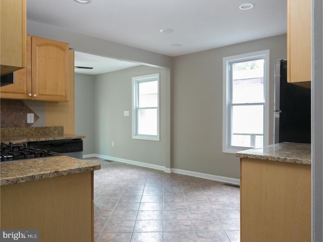 85 LAWN PARK AVE, Lawrence, NJ 08648