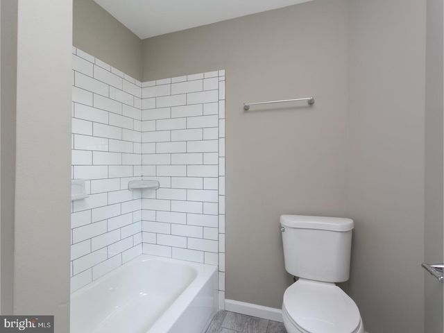 85 LAWN PARK AVE, Lawrence, NJ 08648