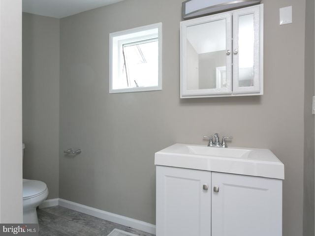 85 LAWN PARK AVE, Lawrence, NJ 08648