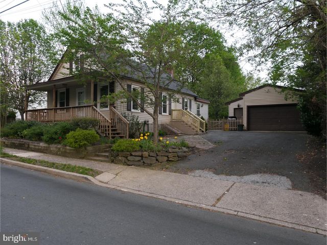 85 LAWN PARK AVE, Lawrence, NJ 08648