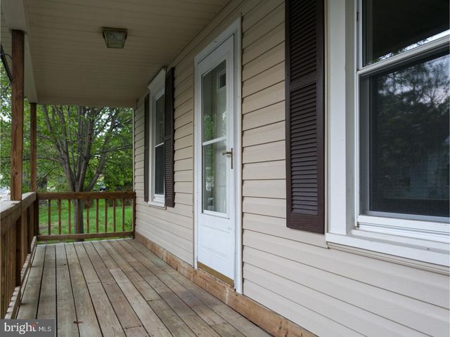 85 LAWN PARK AVE, Lawrence, NJ 08648