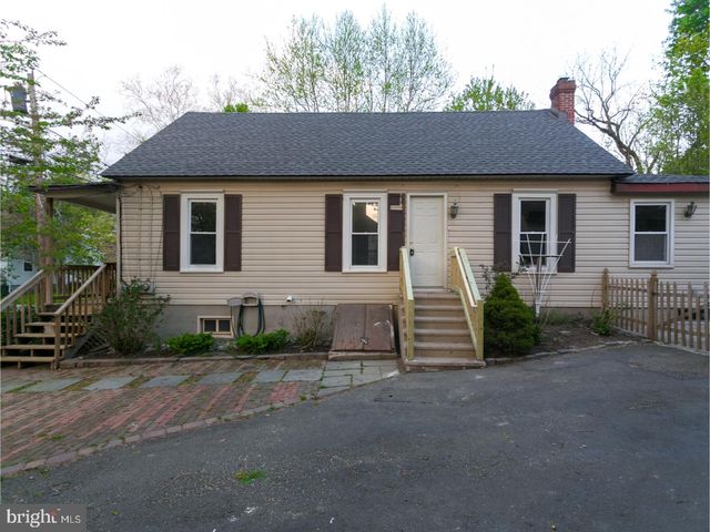 85 LAWN PARK AVE, Lawrence, NJ 08648