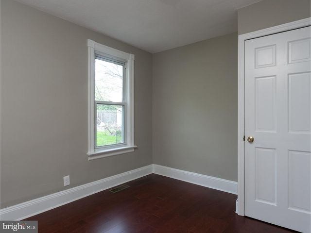 85 LAWN PARK AVE, Lawrence, NJ 08648