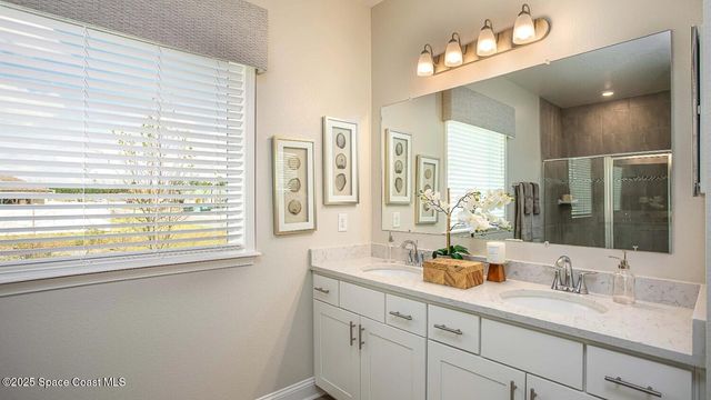 575 Bounty Avenue NE, Palm Bay, FL 32907