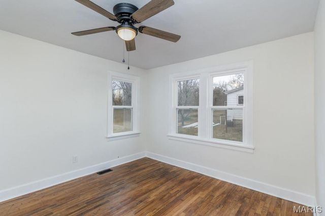 222 Warren Street, Richland, MO 65556