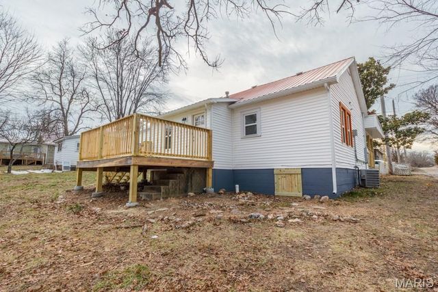 222 Warren Street, Richland, MO 65556