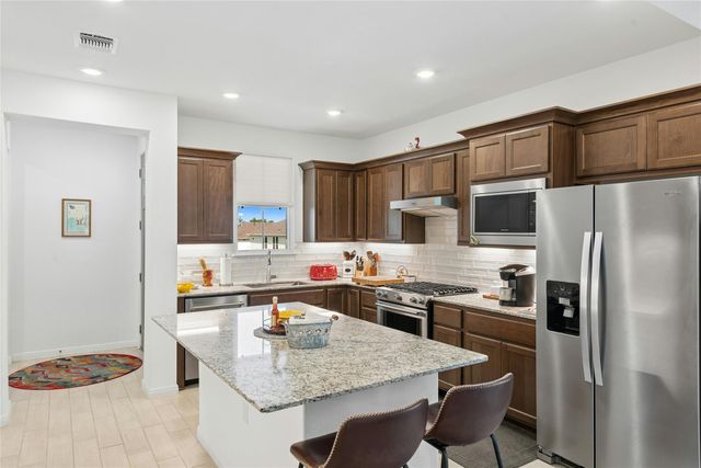 746 Livewater LN, Georgetown, TX 78633