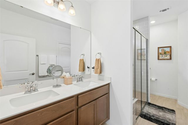 746 Livewater LN, Georgetown, TX 78633