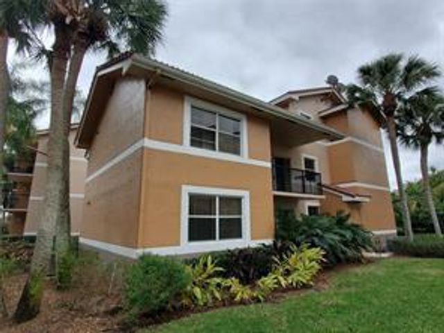 8871 Wiles Road 207, Coral Springs, FL 33067