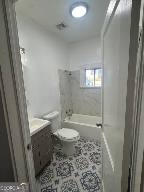 415 Hopkins Street SW, Atlanta, GA 30310