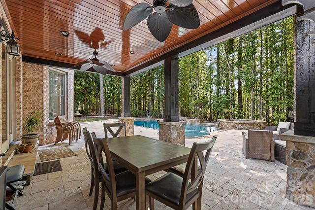 17018 Harcombe Drive, Charlotte, NC 28277