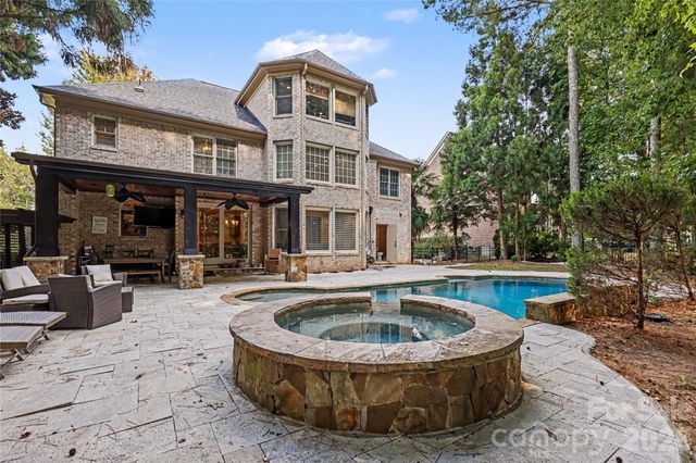 17018 Harcombe Drive, Charlotte, NC 28277