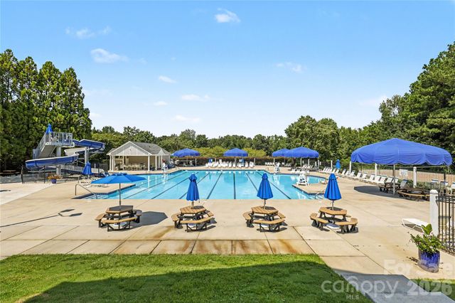 17018 Harcombe Drive, Charlotte, NC 28277