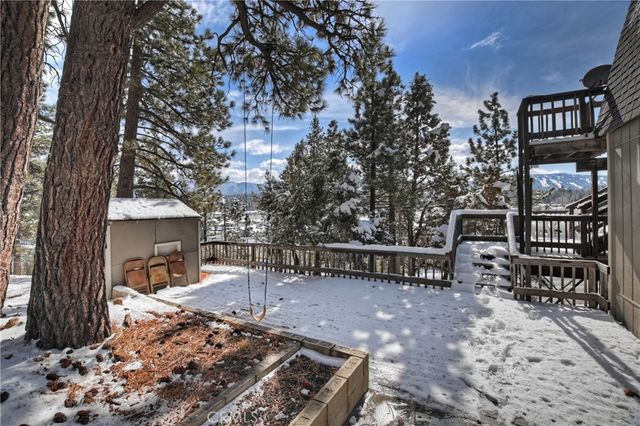 1004 White Mountain Drive, Big Bear City, CA 92314