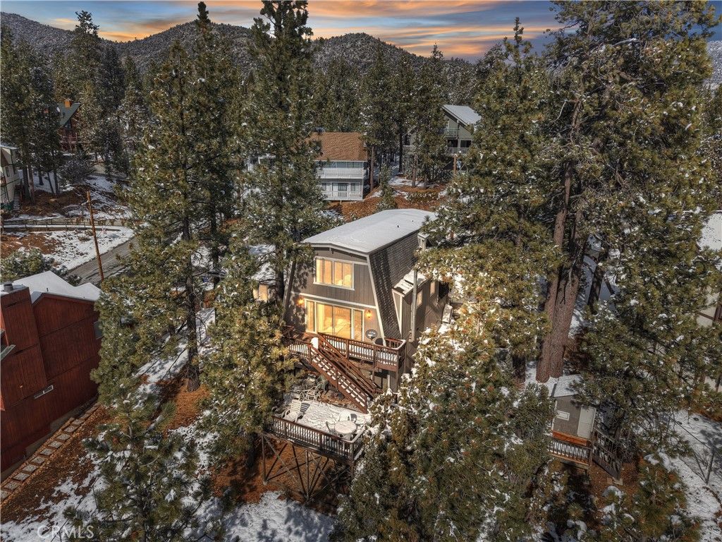 1004 White Mountain Drive, Big Bear City, CA 92314