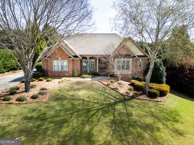 558 Sterling Water Drive, Monroe, GA 30655