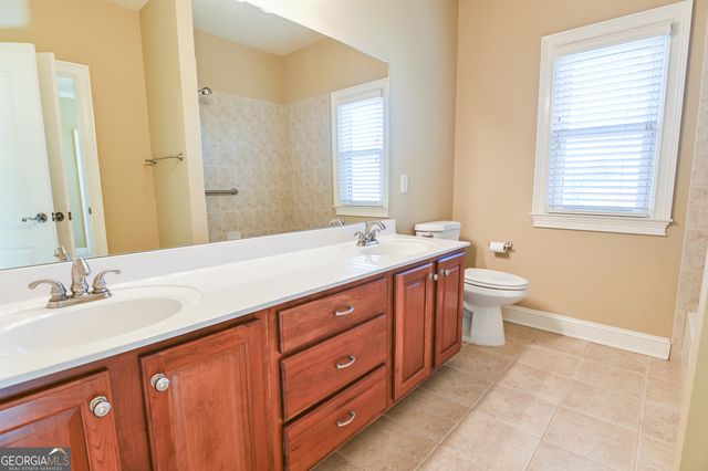 558 Sterling Water Drive, Monroe, GA 30655