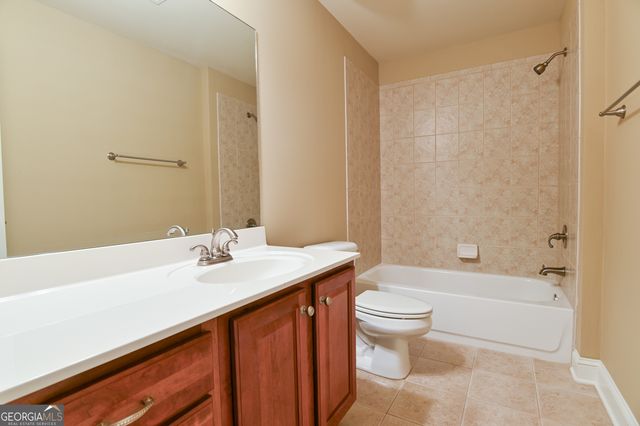 558 Sterling Water Drive, Monroe, GA 30655