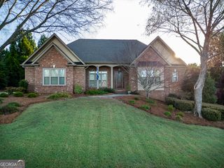 558 Sterling Water Drive, Monroe, GA 30655