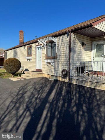 420 W WOOD ST, Vineland, NJ 08360