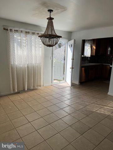 420 W WOOD ST, Vineland, NJ 08360