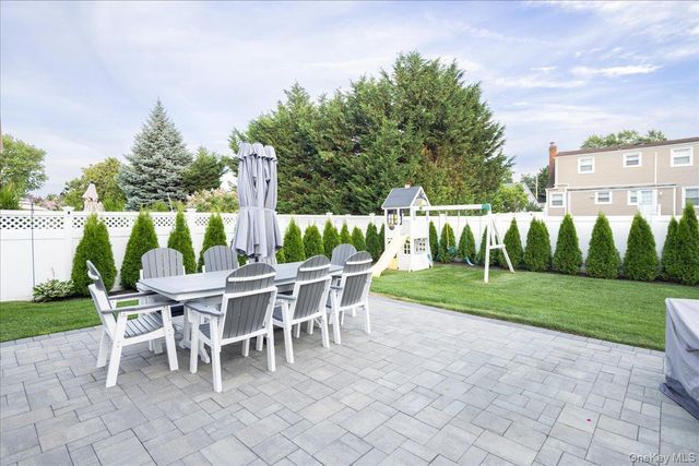 2716 Landing Avenue, Bellmore, NY 11710