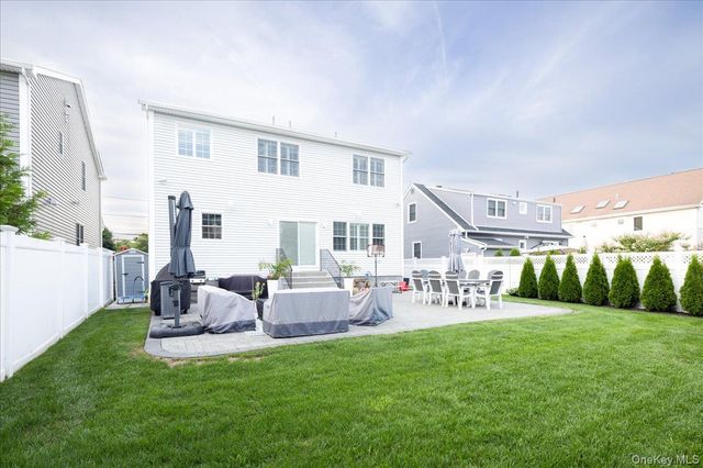2716 Landing Avenue, Bellmore, NY 11710