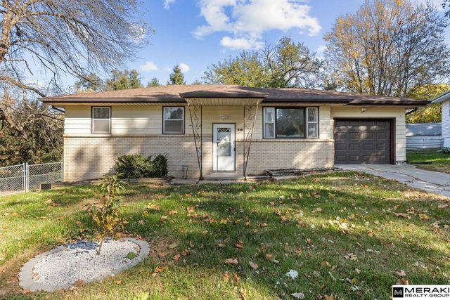 7813 Arends Circle, Bellevue, NE 68147