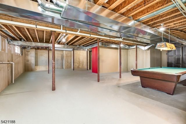 6 Hunter Dr, Mount Olive Twp., NJ 07828