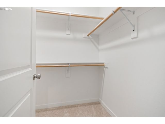 7578 Se DIVISION St C, Portland, OR 97206
