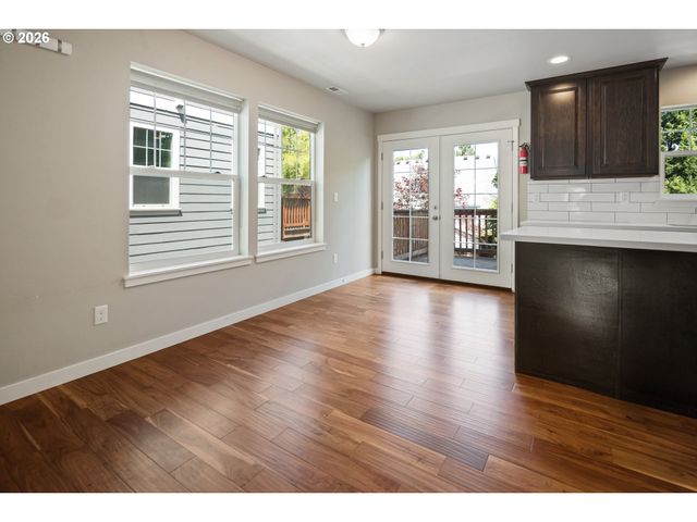 7578 Se DIVISION St C, Portland, OR 97206