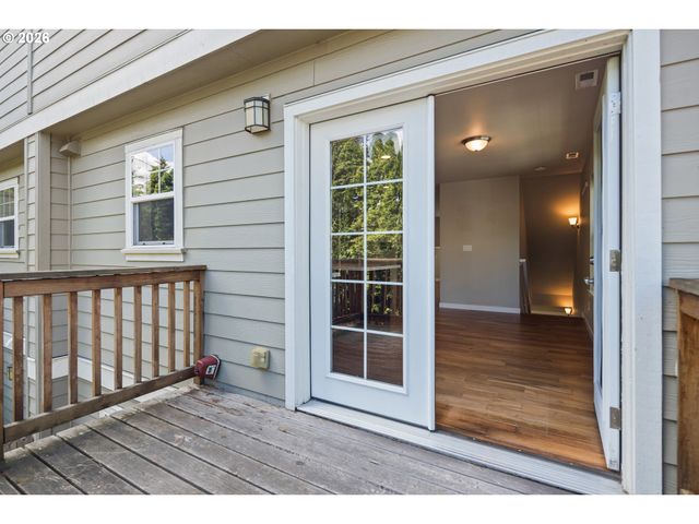 7578 Se DIVISION St C, Portland, OR 97206