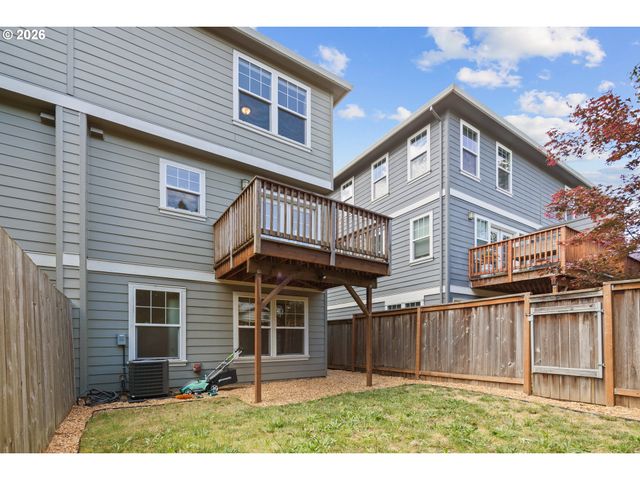 7578 Se DIVISION St C, Portland, OR 97206