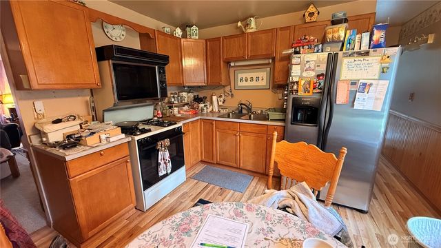 19614 SE 260th Street, Covington, WA 98042