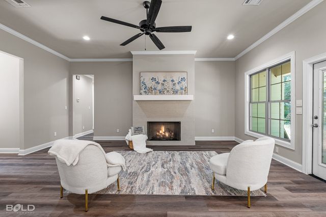 6904 Grigg Lane, Greenwood, LA 71033