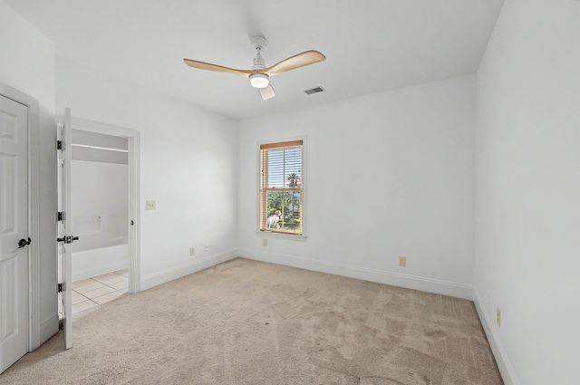 1040 Rivershore Road, Charleston, SC 29492