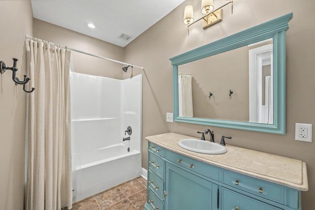 1040 Rivershore Road, Charleston, SC 29492